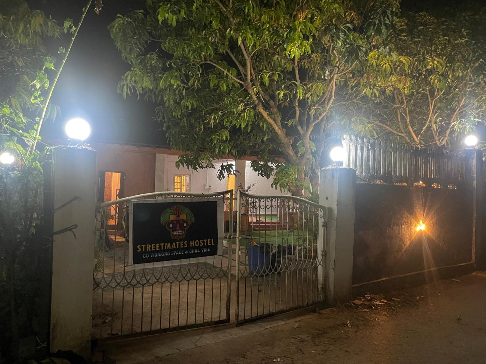 Streetmates Hostel Anjuna Exterior foto